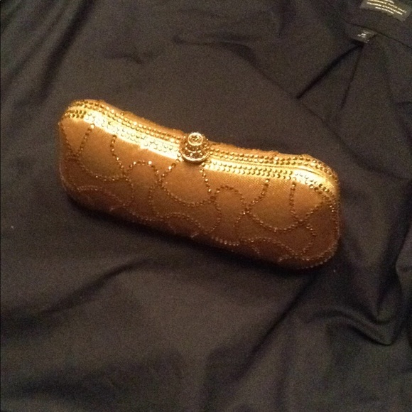 Mg Collection Gold / Rhinestone Clutch NWT - Picture 4 of 4